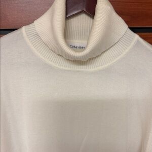 Calvin Klein Unisex Ivory Turtleneck Sweater